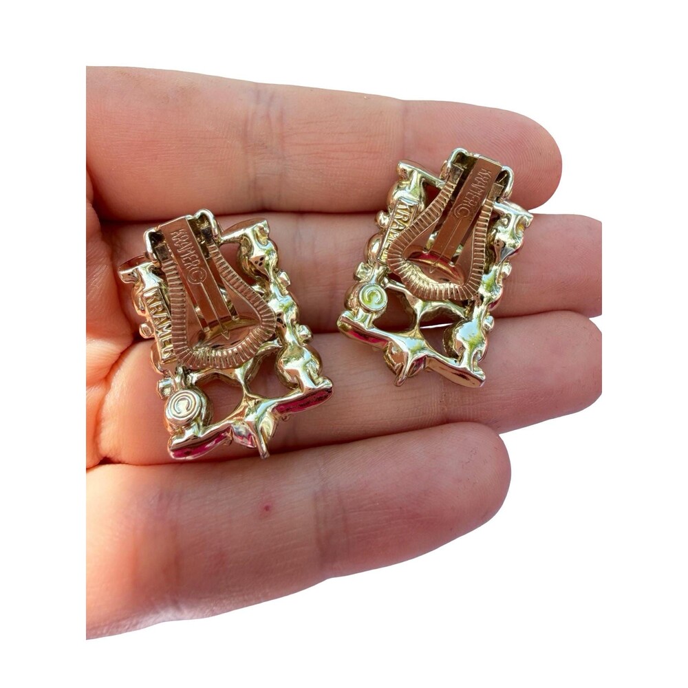 Vintage Kramer Clip on earrings Pearl and Rhinestone Clip on Earrings - Picture 2 of 2